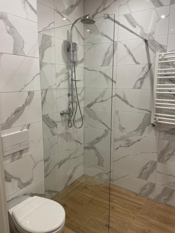 Komfort Apartament Nałęczów Esterno foto